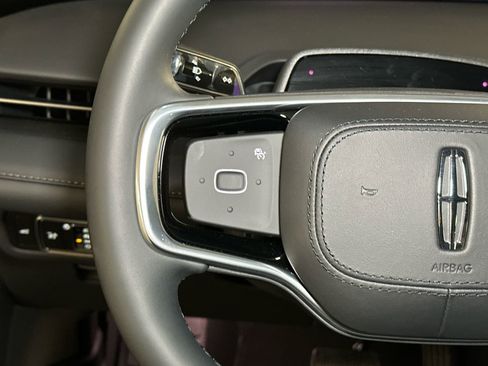 New 2026 Lincoln Nautilus Premier w/ Equipment Group 102A image 20