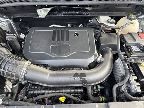 Certified 2025 Chevrolet Blazer LT image 32