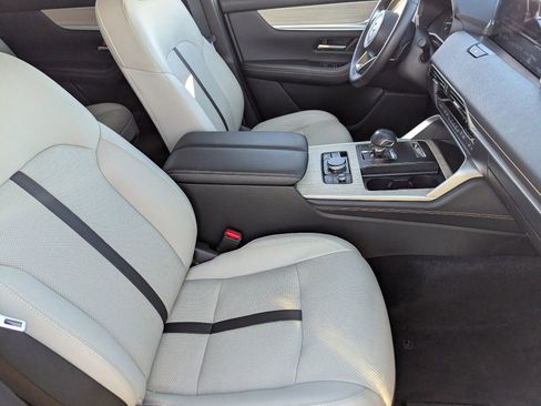 Certified 2025 MAZDA CX-90 3.3 Turbo w/ Preferred Package image 30