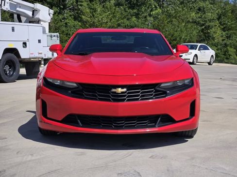 Used 2023 Chevrolet Camaro LT RWD image 3