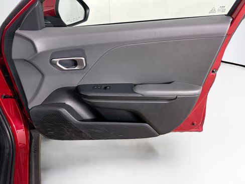 Used 2025 Kia K4 FWD image 30