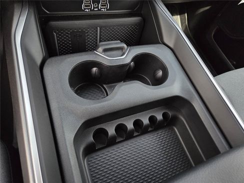 New 2026 RAM 1500 Big Horn AWD/4WD image 15