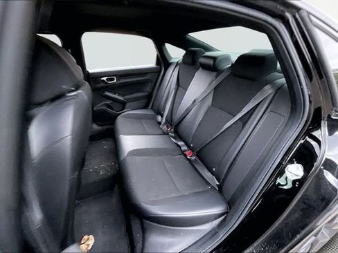 Used 2023 Honda Civic Sport image 16