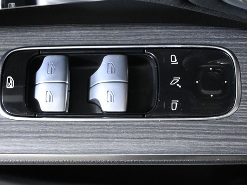 Certified 2023 Mercedes-Benz EQS 580 4MATIC Sedan image 26