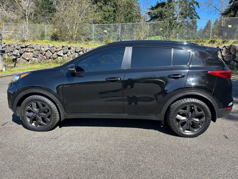 Used 2021 Kia Sportage S AWD/4WD image 2