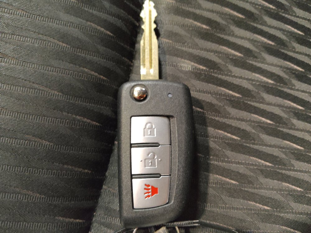 Used 2019 Nissan Rogue S FWD image 32