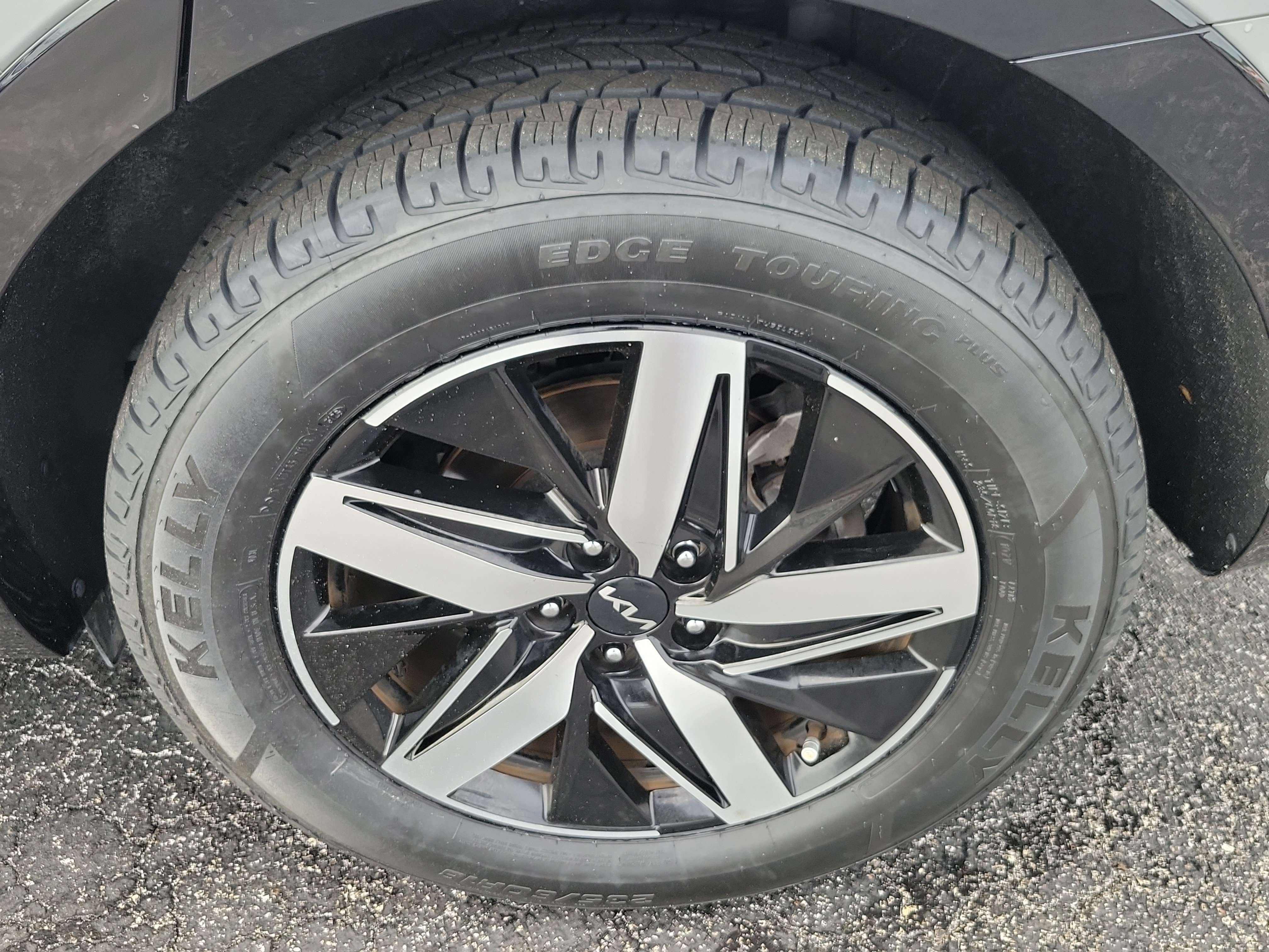 Used 2023 Kia Sorento EX FWD image 7