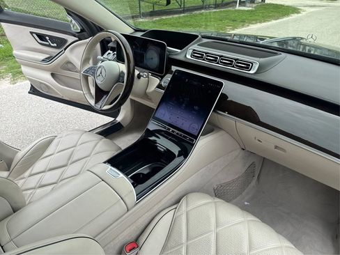 Used 2023 Mercedes-Benz Maybach S 680 4MATIC image 15