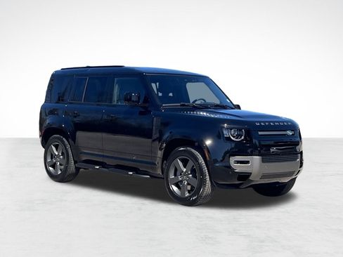New 2025 Land Rover Defender 110 X-Dynamic SE image 5