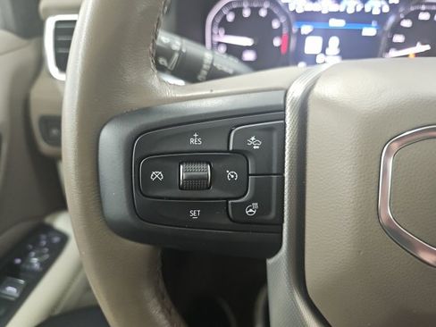 Used 2021 GMC Yukon Denali w/ Denali Premium Package image 26