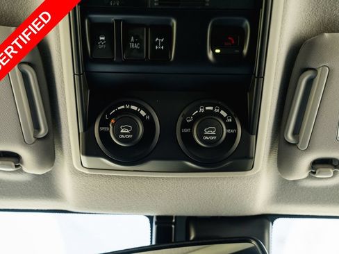 Used 2024 Toyota 4Runner TRD Off-Road Premium AWD/4WD image 20