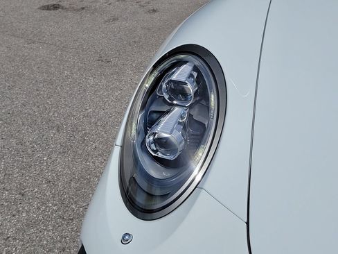 Certified 2017 Porsche 911 Turbo AWD/4WD image 15