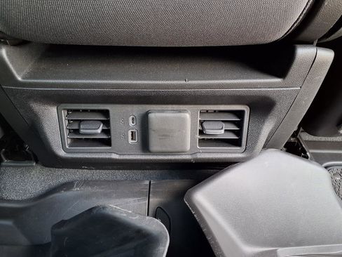 Used 2023 Chevrolet Silverado 1500 LT w/ Protection Package image 13