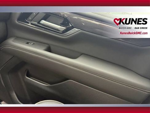New 2026 GMC Yukon Elevation w/ Elevation Premium Package AWD/4WD image 36