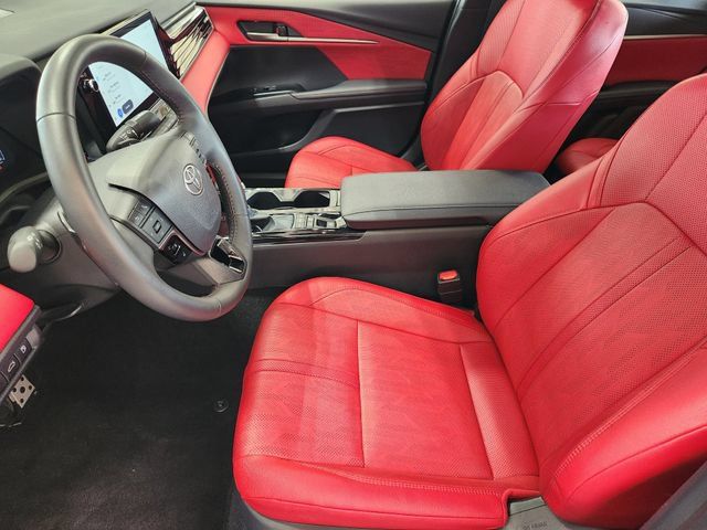 Used 2026 Toyota Camry XSE FWD image 4