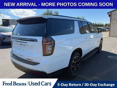 Used 2022 Chevrolet Suburban RST w/ Luxury Package AWD/4WD image 11