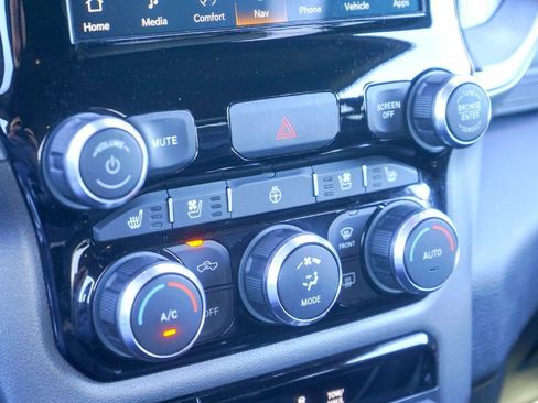 Used 2023 RAM 1500 Laramie image 14