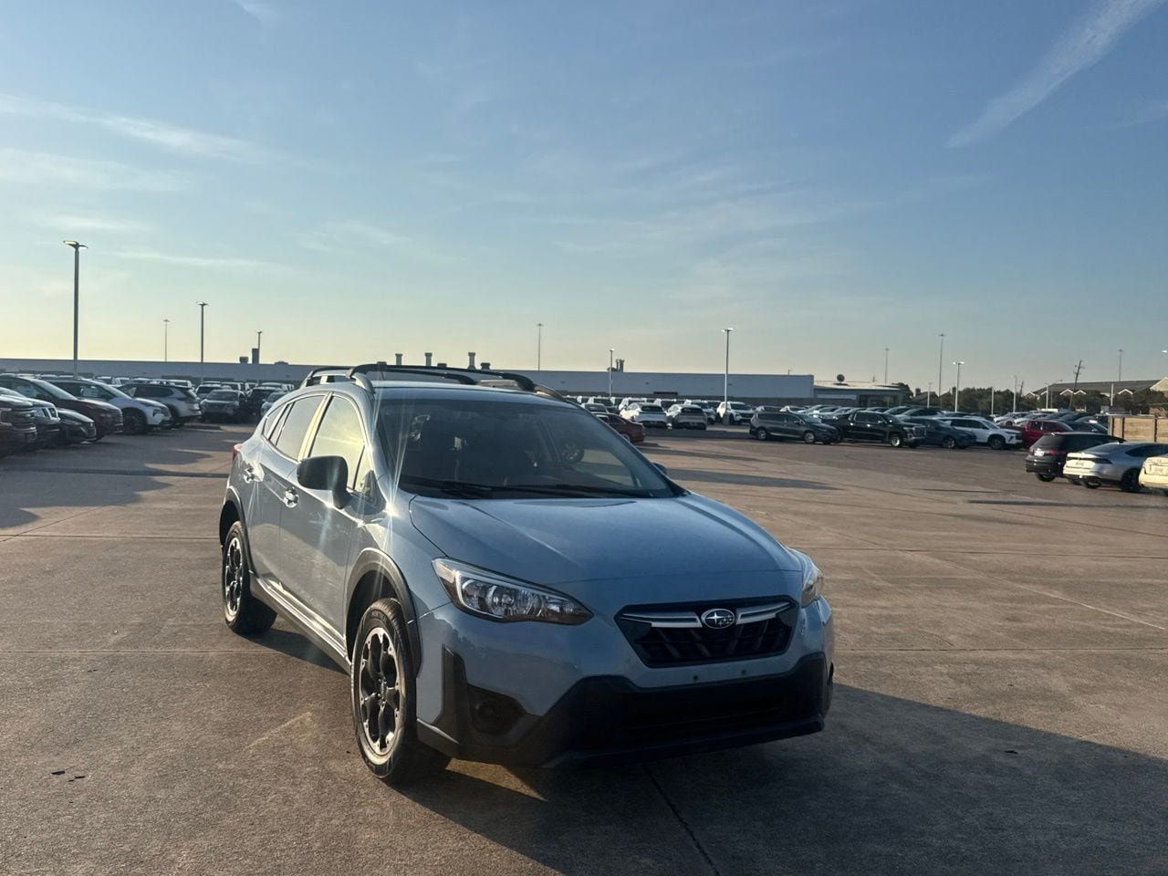 Used 2022 Subaru Crosstrek 2.0i AWD/4WD image 3