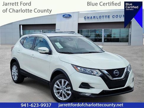 Used 2022 Nissan Rogue Sport SV AWD/4WD image 1