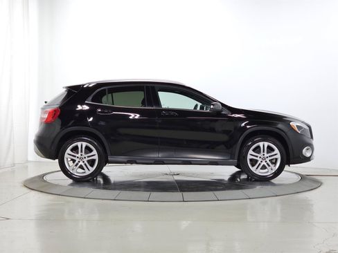 Used 2018 Mercedes-Benz GLA 250 4MATIC image 10
