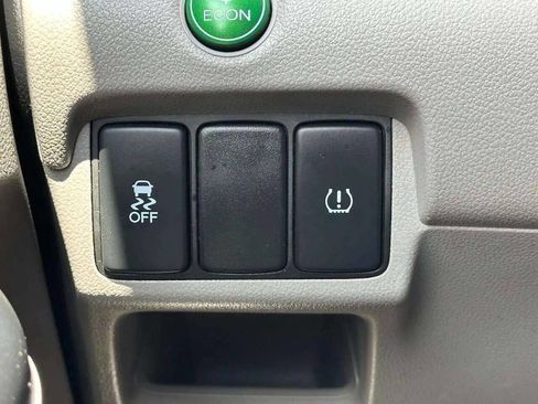 Used 2014 Honda CR-V LX image 16