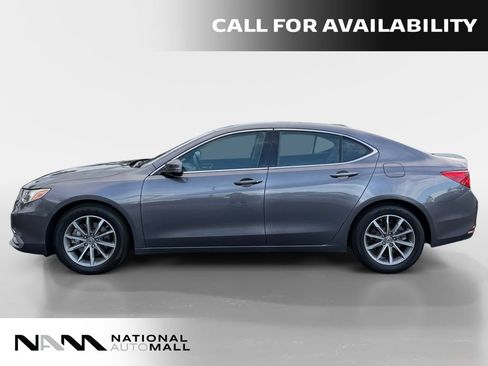 Used 2019 Acura TLX FWD image 2