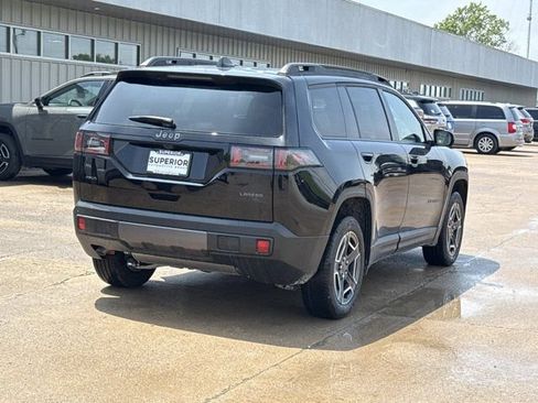 New 2026 Jeep Cherokee Laredo AWD/4WD image 3
