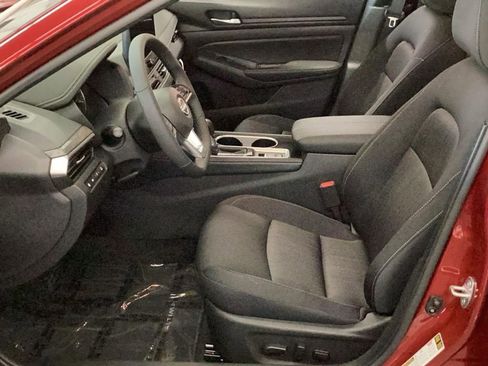 New 2024 Nissan Altima 2.5 SV w/ SV Premium Package image 5