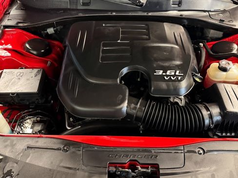 Used 2022 Dodge Charger SXT image 22