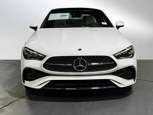 New 2026 Mercedes-Benz CLE 300 4MATIC Coupe image 8