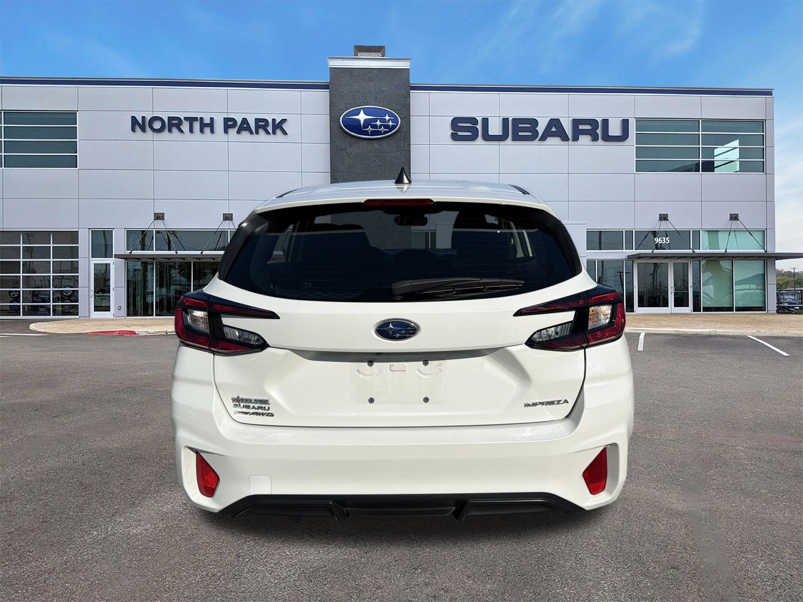 Used 2024 Subaru Impreza 2.0i Sport AWD/4WD image 4