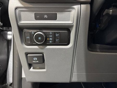 Used 2025 Ford F150 XLT w/ Equipment Group 301A Standard AWD/4WD image 17