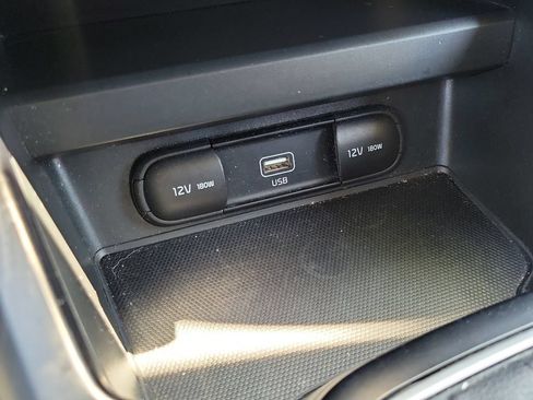 Used 2020 Kia Soul GT-Line FWD image 26