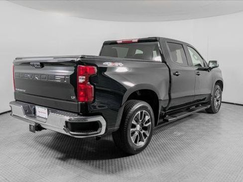 Used 2023 Chevrolet Silverado 1500 LT AWD/4WD image 8