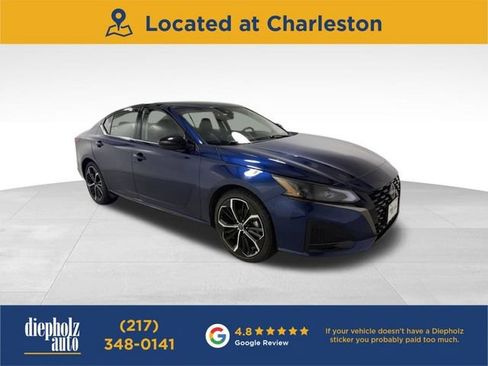Used 2023 Nissan Altima 2.5 SR FWD image 1