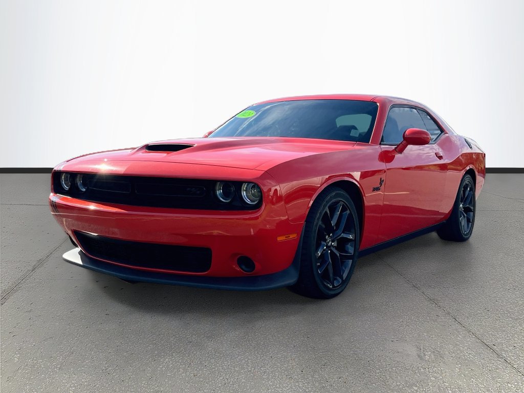 Used 2023 Dodge Challenger R/T w/ Blacktop Package RWD image 3