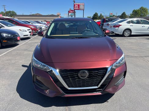 Used 2021 Nissan Sentra SV w/ SV Premium Package FWD image 3
