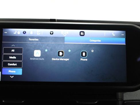 Used 2025 Jeep Wrangler Unlimited Sahara image 29