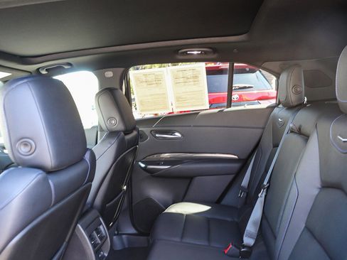 Used 2024 Cadillac XT4 Sport w/ Cold Weather Package FWD image 23