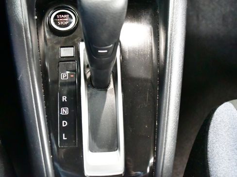 Used 2025 Nissan Versa SV w/ Trunk Package FWD image 27