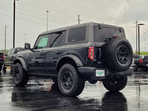 Certified 2023 Ford Bronco Wildtrak AWD/4WD image 6