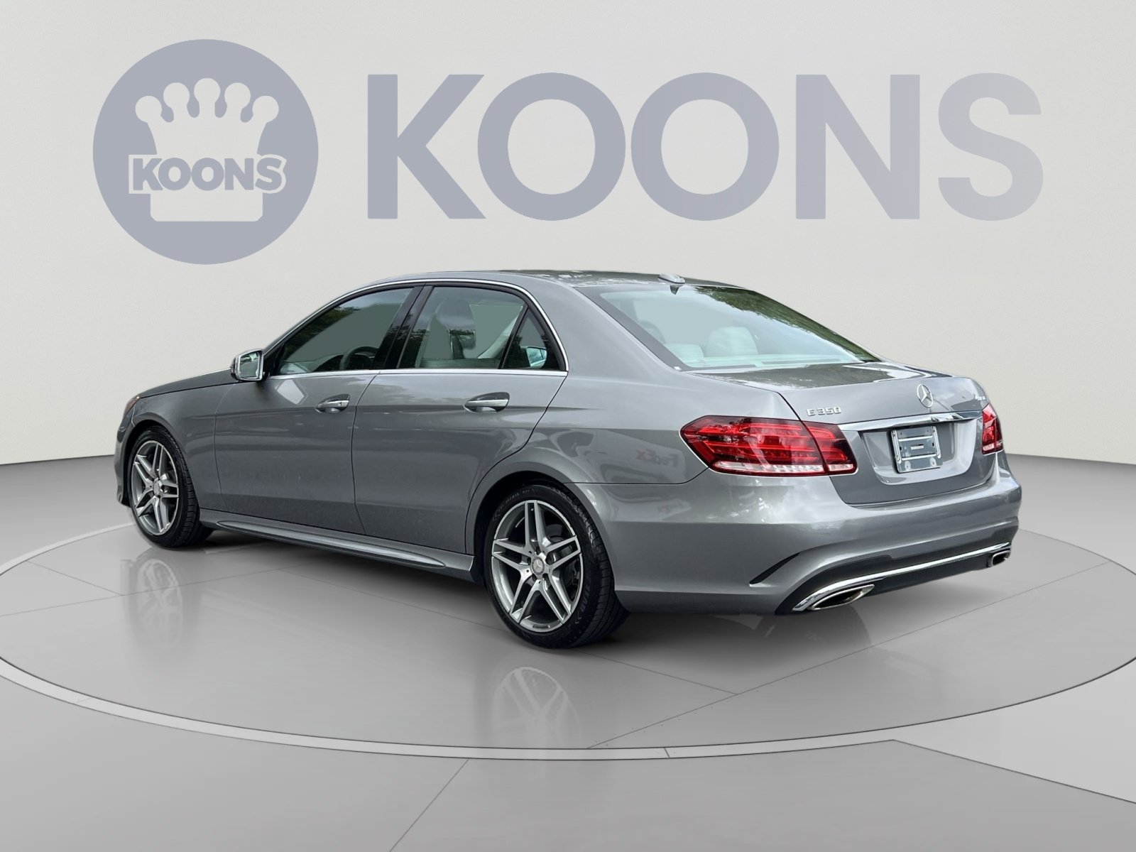 Used 2015 Mercedes-Benz E 350 4MATIC Sedan image 8
