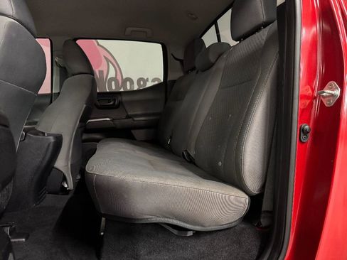 Used 2021 Toyota Tacoma SR5 image 19