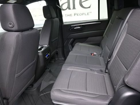 New 2026 Chevrolet Suburban LS w/ LPO, Dark Essentials Package AWD/4WD image 10