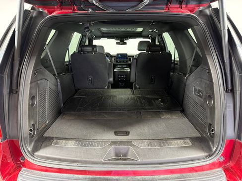 Used 2022 Chevrolet Tahoe RST w/ Luxury Package AWD/4WD image 19
