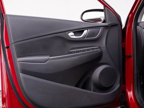 Used 2022 Hyundai Kona SEL w/ Convenience Package image 14