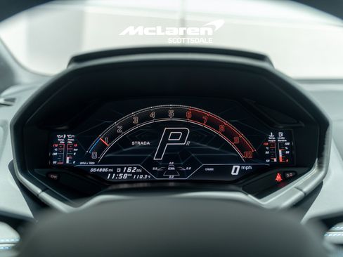 Used 2024 Lamborghini Huracan Tecnica RWD image 14