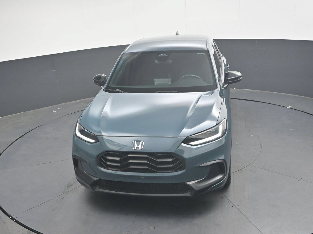 Certified 2025 Honda HR-V Sport image 18