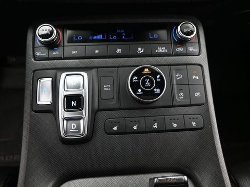 Used 2023 Hyundai Palisade Limited w/ Cargo Package AWD/4WD image 25