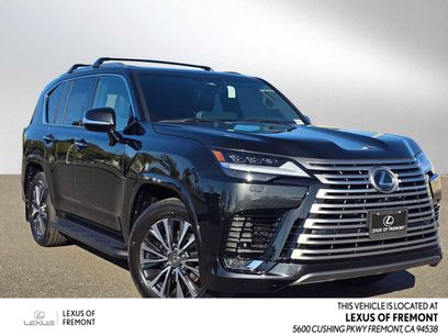 New 2025 Lexus LX 600 4WD w/ Premium Package